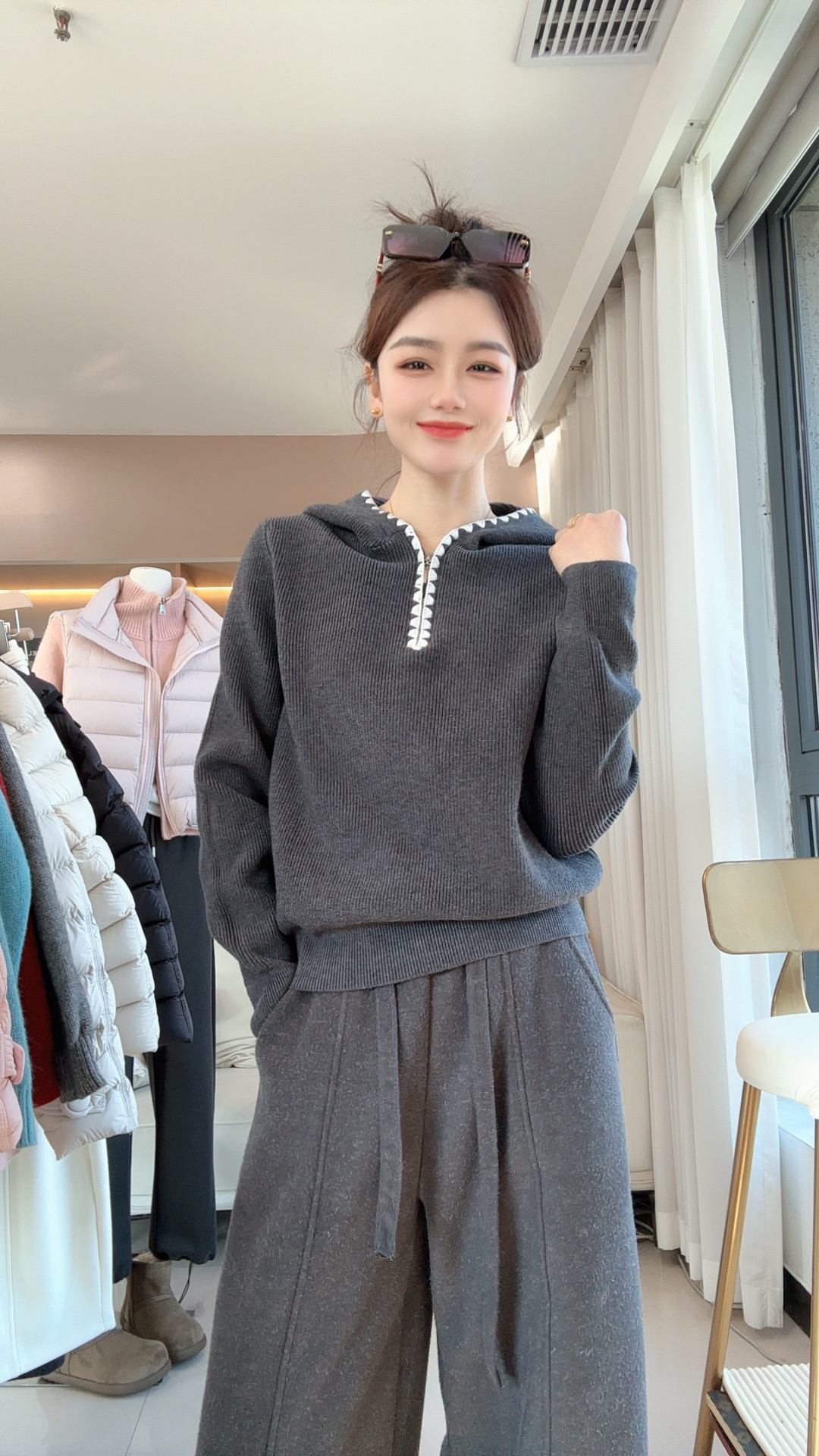 秋冬新款针织衫女减龄设计感洋气针织衫韩版2025套头加厚宽松百搭