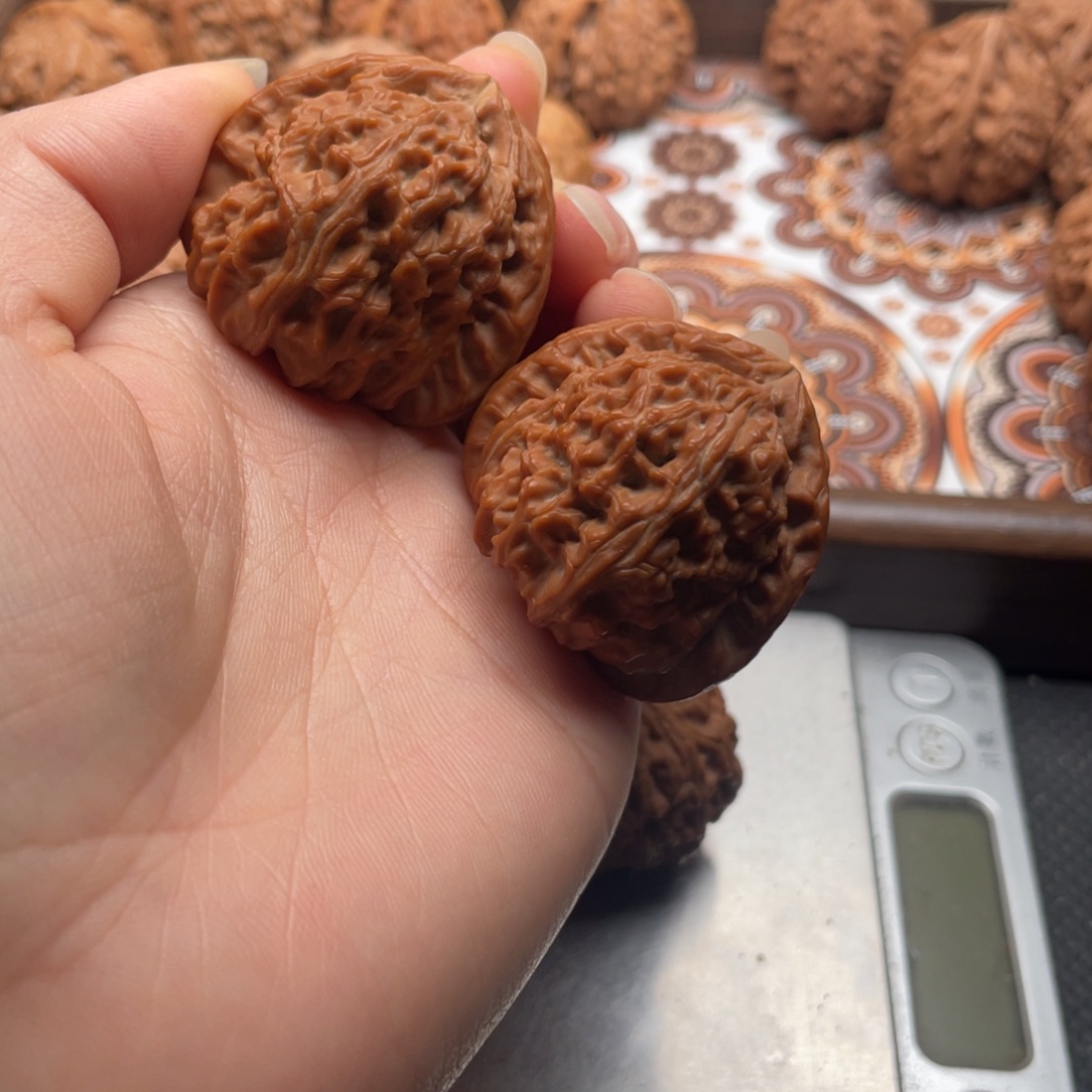 小****核桃手串/手链白狮子39尺全品