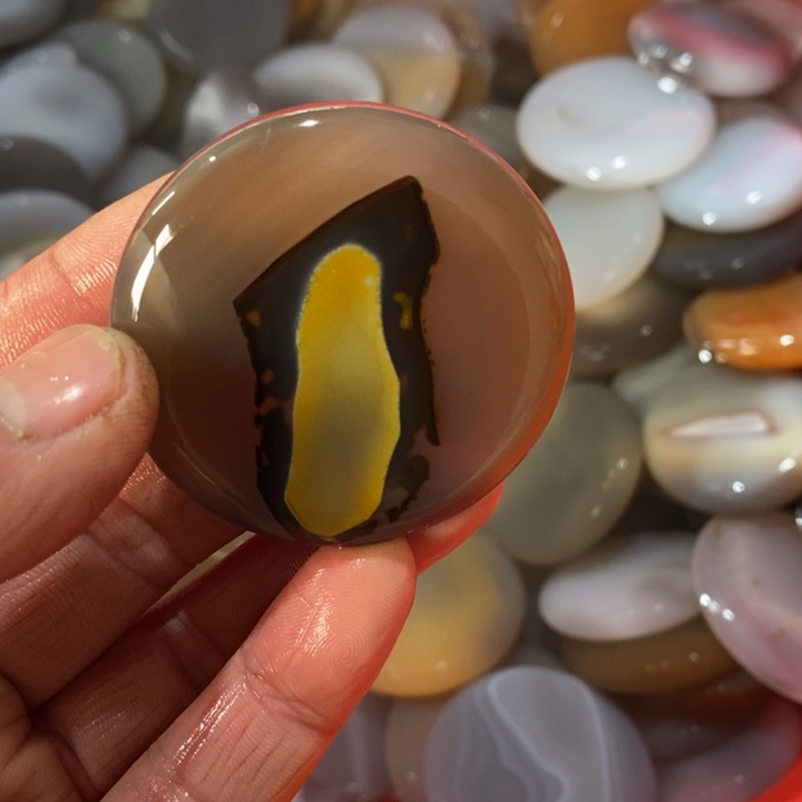 玛瑙/玉髓珠宝奇石未镶嵌