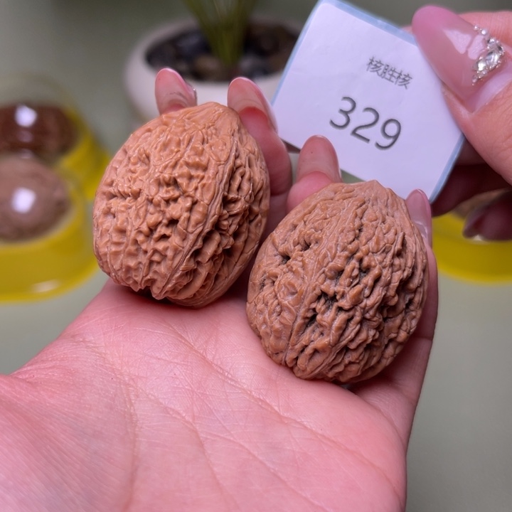 文玩核桃把件33尺蒜头329