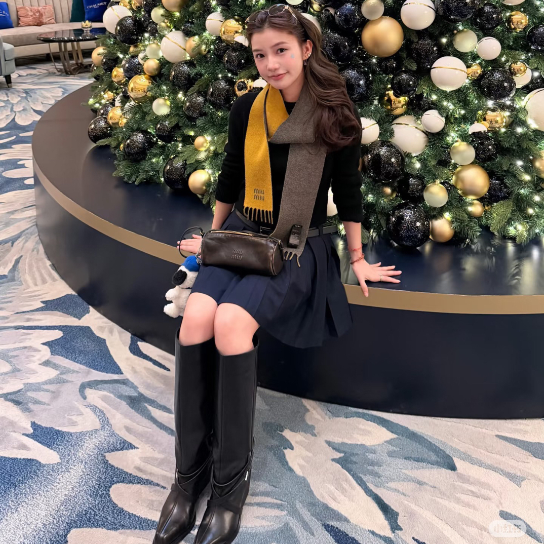 泓阳琳官方品牌·宅女推荐正品靴子2025新款7厘米粗跟骑士靴长靴