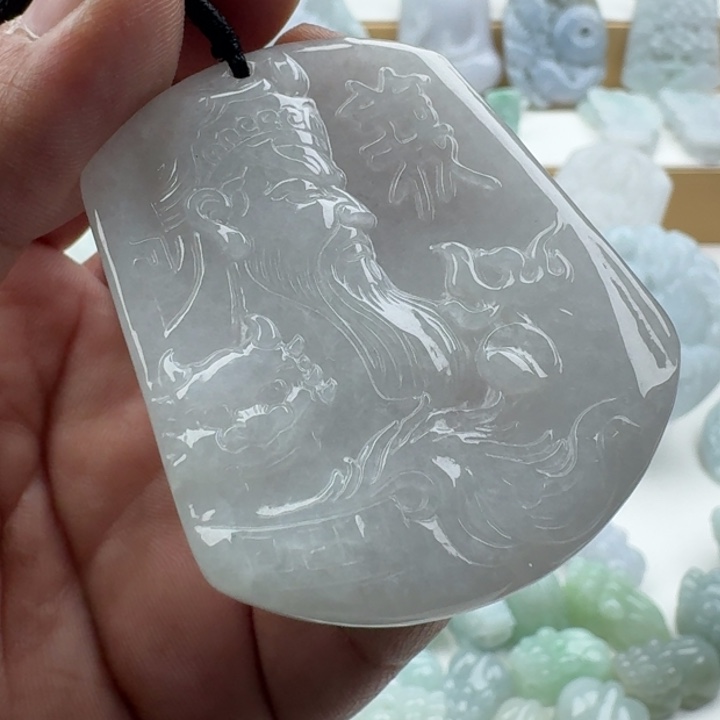 翡翠未镶嵌颈饰天然缅甸A货翡翠