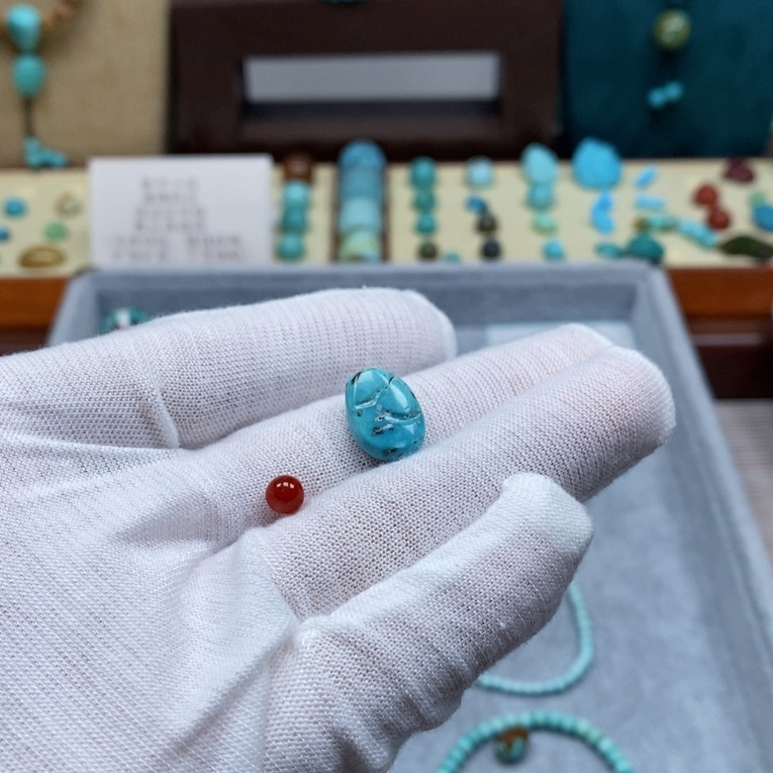 未镶嵌配饰南红玛瑙