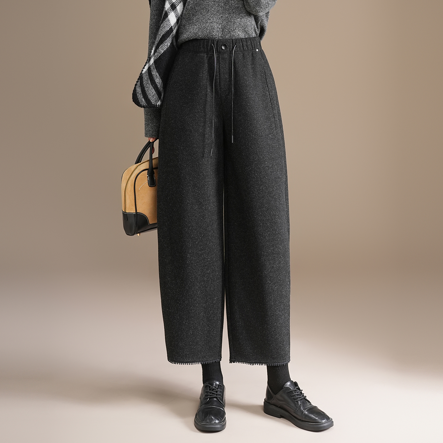 毛呢休闲裤女冬季新款高腰显瘦九分百搭软糯绵羊毛哈伦裤