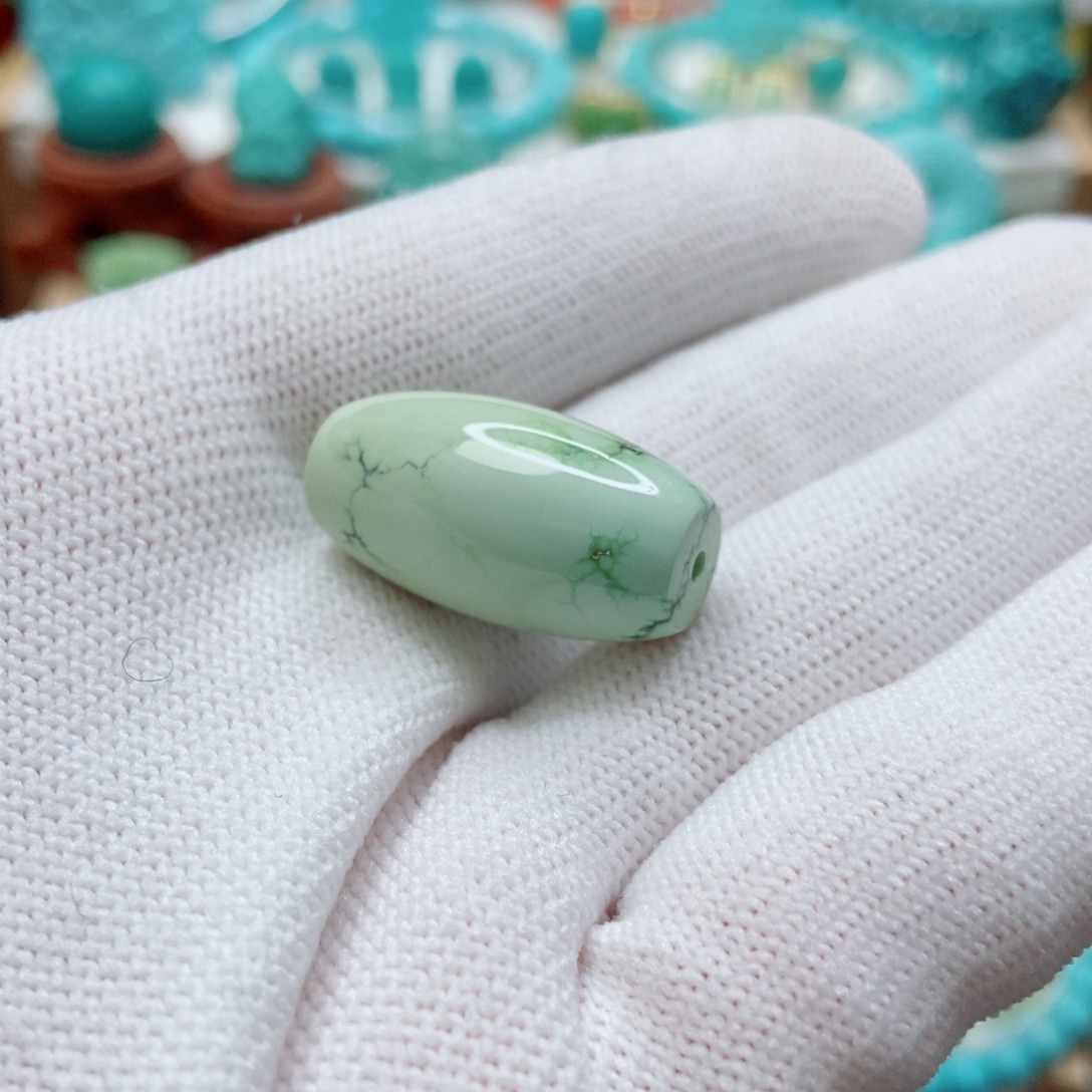 绿松石未镶嵌桶珠