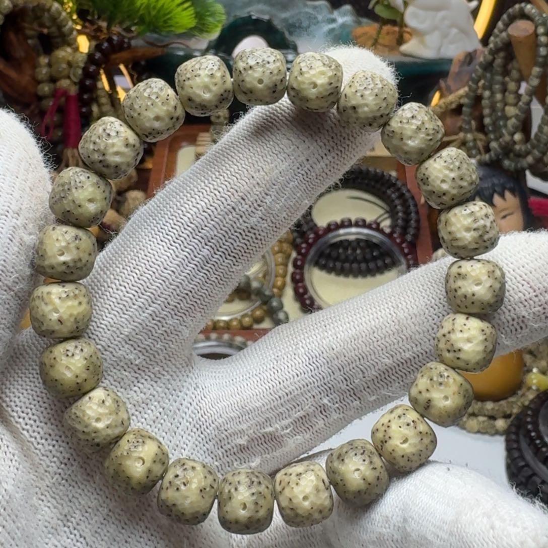 星月菩提手串3号车尺寸10.9石玉龙鳞单圈