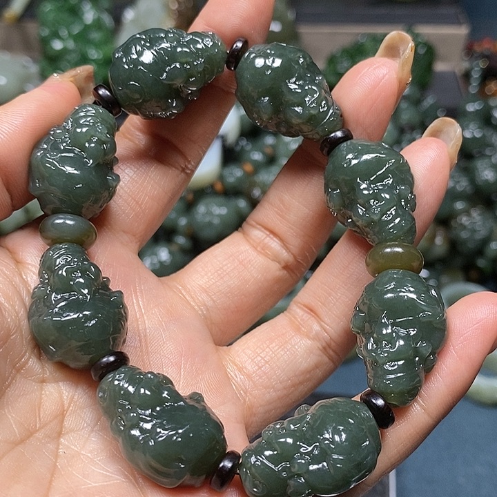 和田玉手串未镶嵌