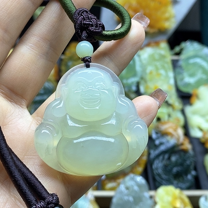 蛇纹石玉挂件未镶嵌