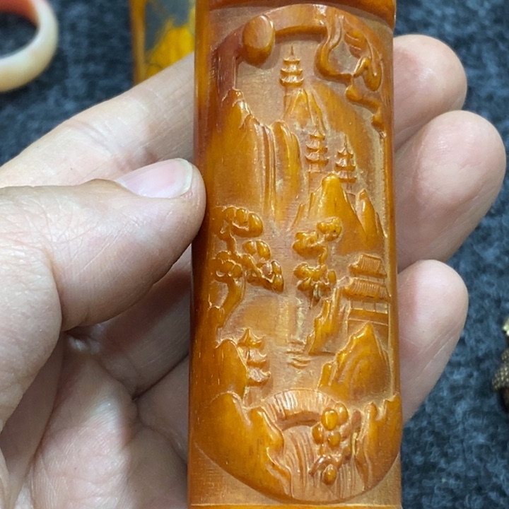 滴血莲花菩提吊坠