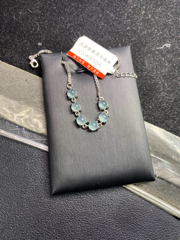 天然A货冰蛋手链