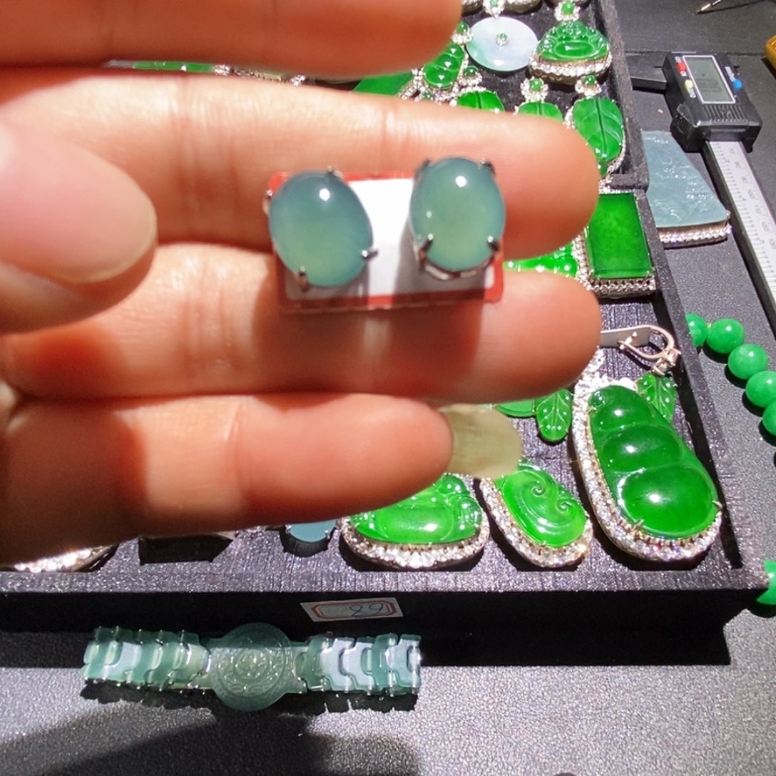 翡翠未镶嵌耳饰A货翡翠6