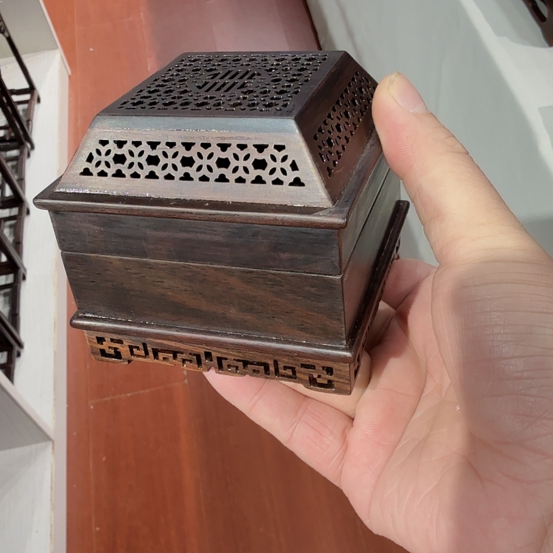 大红酸枝工艺品底座