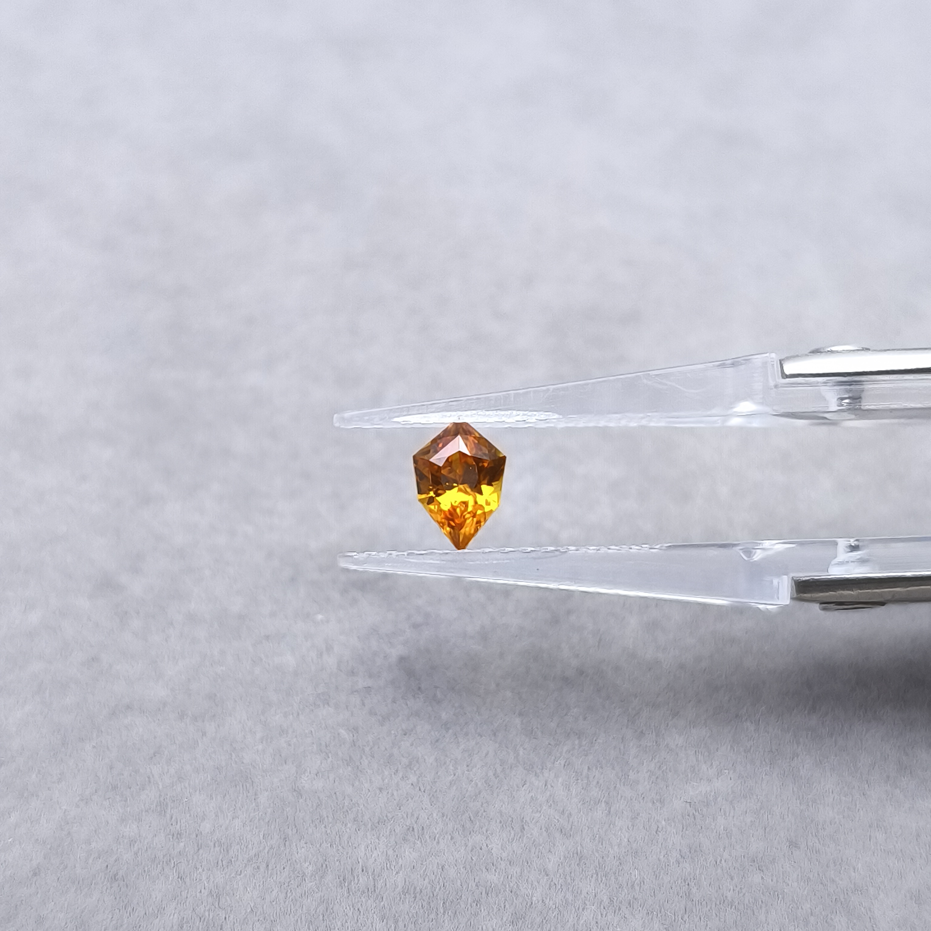 YSCvv 蓝宝石-1.07ct（01083805）0727