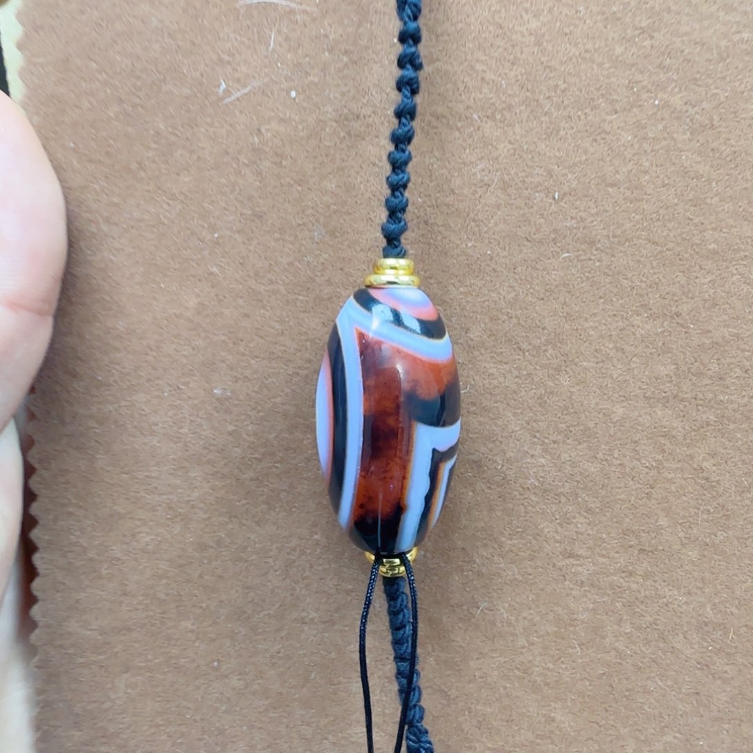 J***T玛瑙/玉髓未镶嵌锁骨