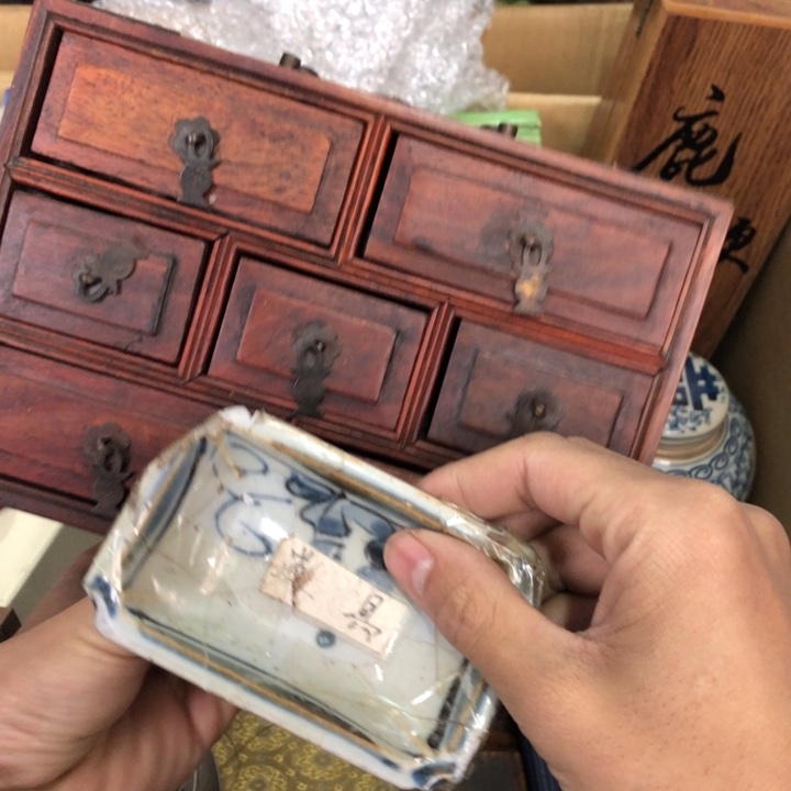 陶瓷孤品单件车里拍