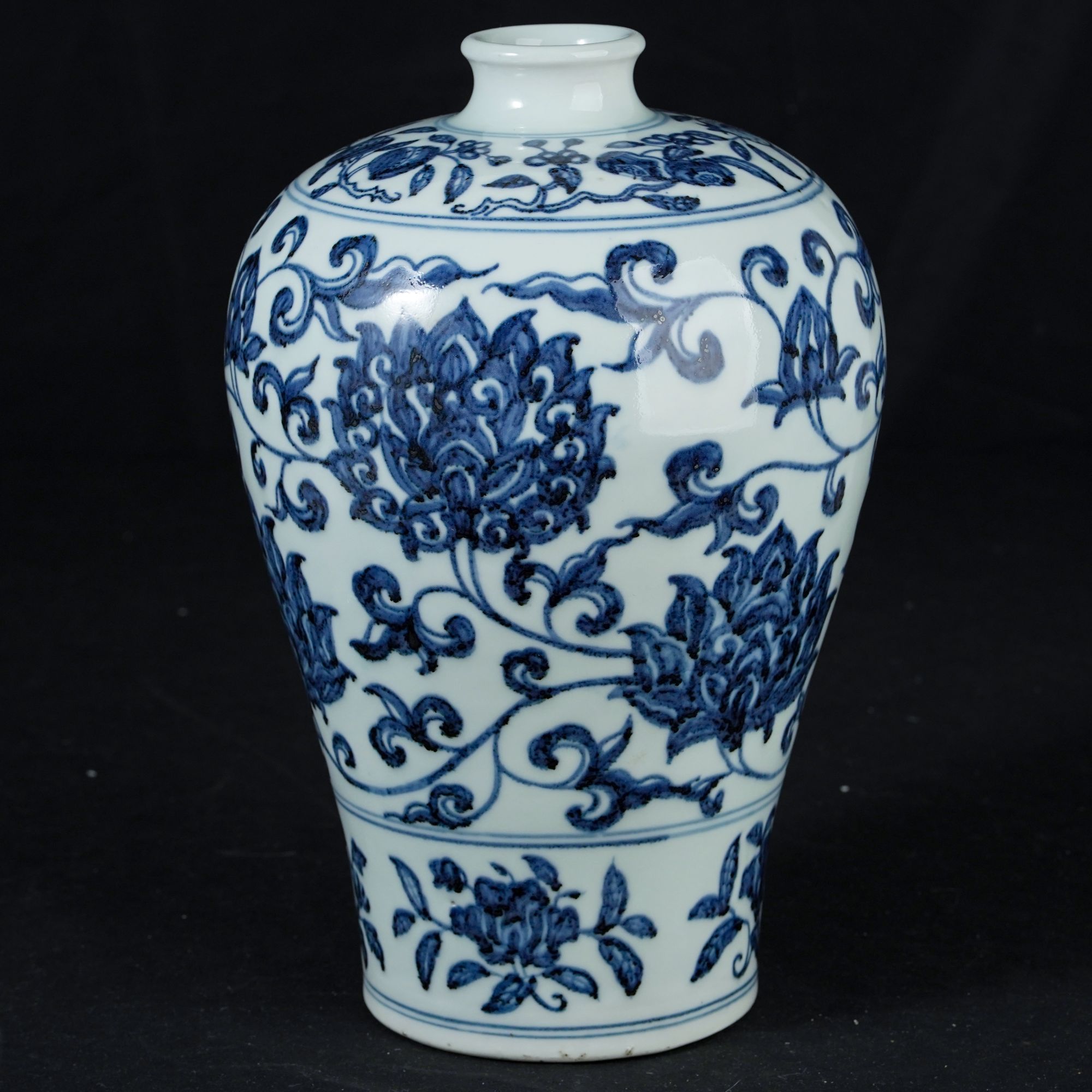 宣德缠枝莲青花玉壶春瓶BZYDM00816