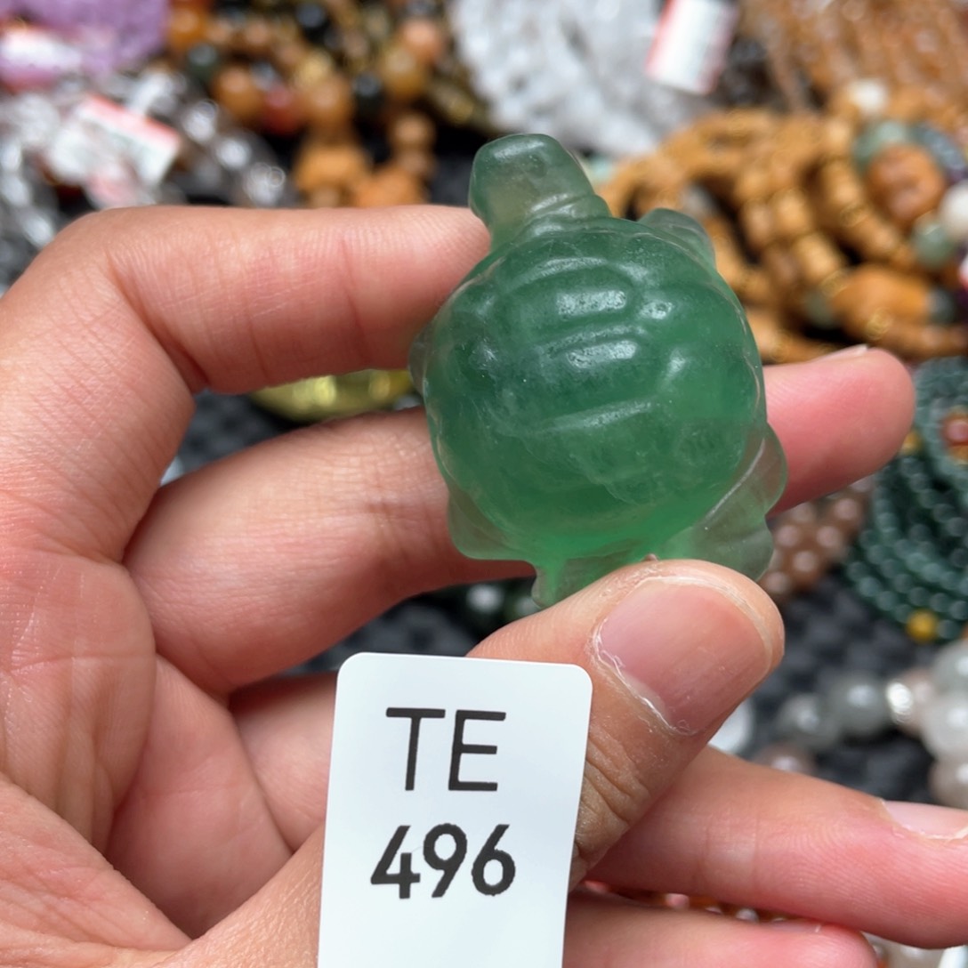 水晶多样性发一只未镶嵌