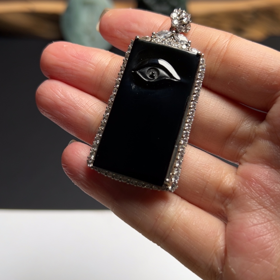 ****定制翡翠未镶嵌墨翠