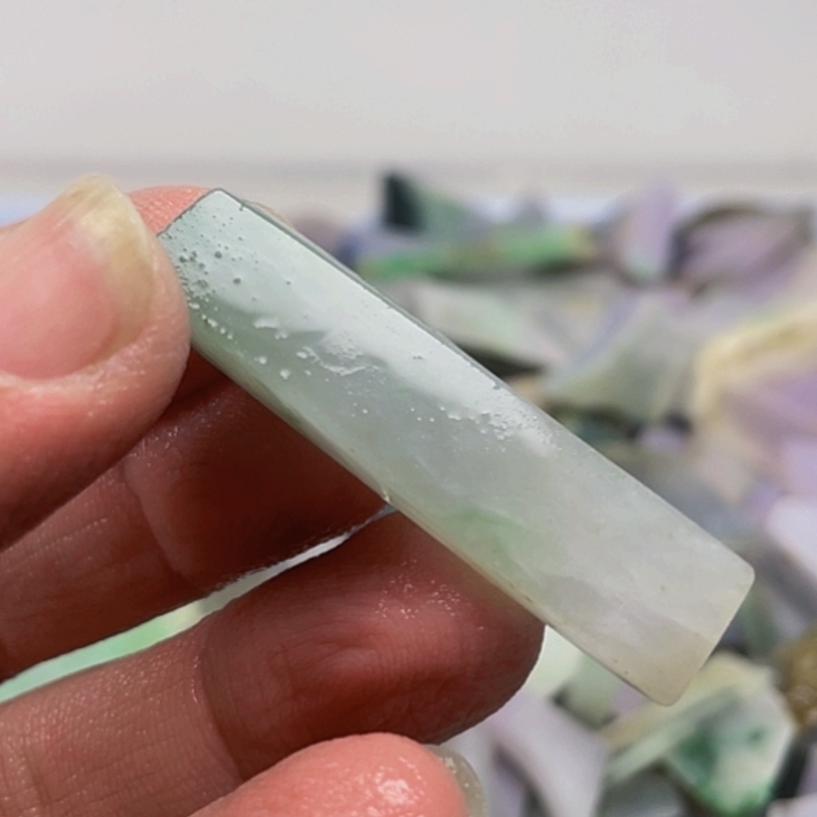 【闪购商品】翡翠颈饰未镶嵌A货