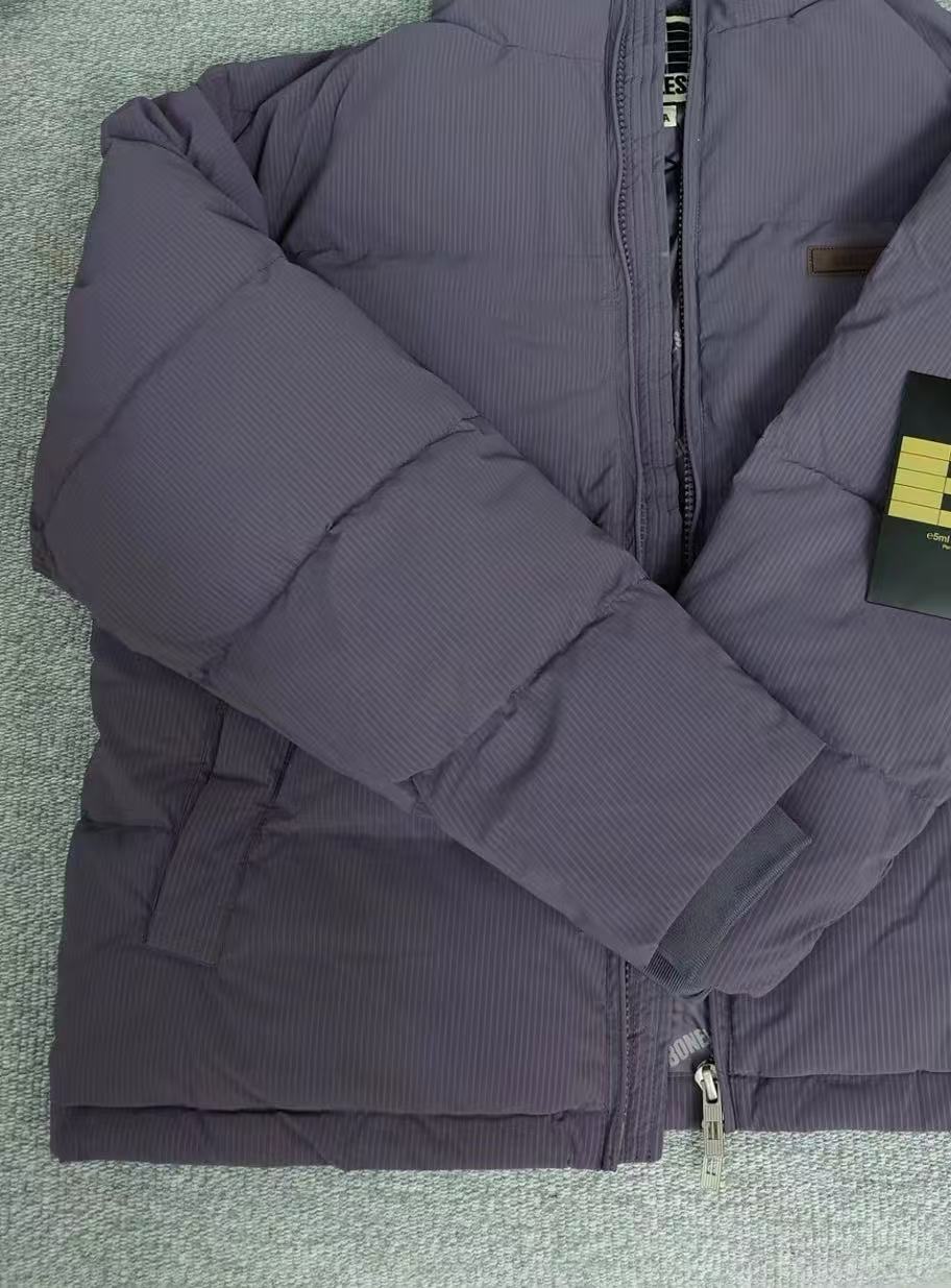 暗条纹胸前硅胶标嘎嘎 棉服外套