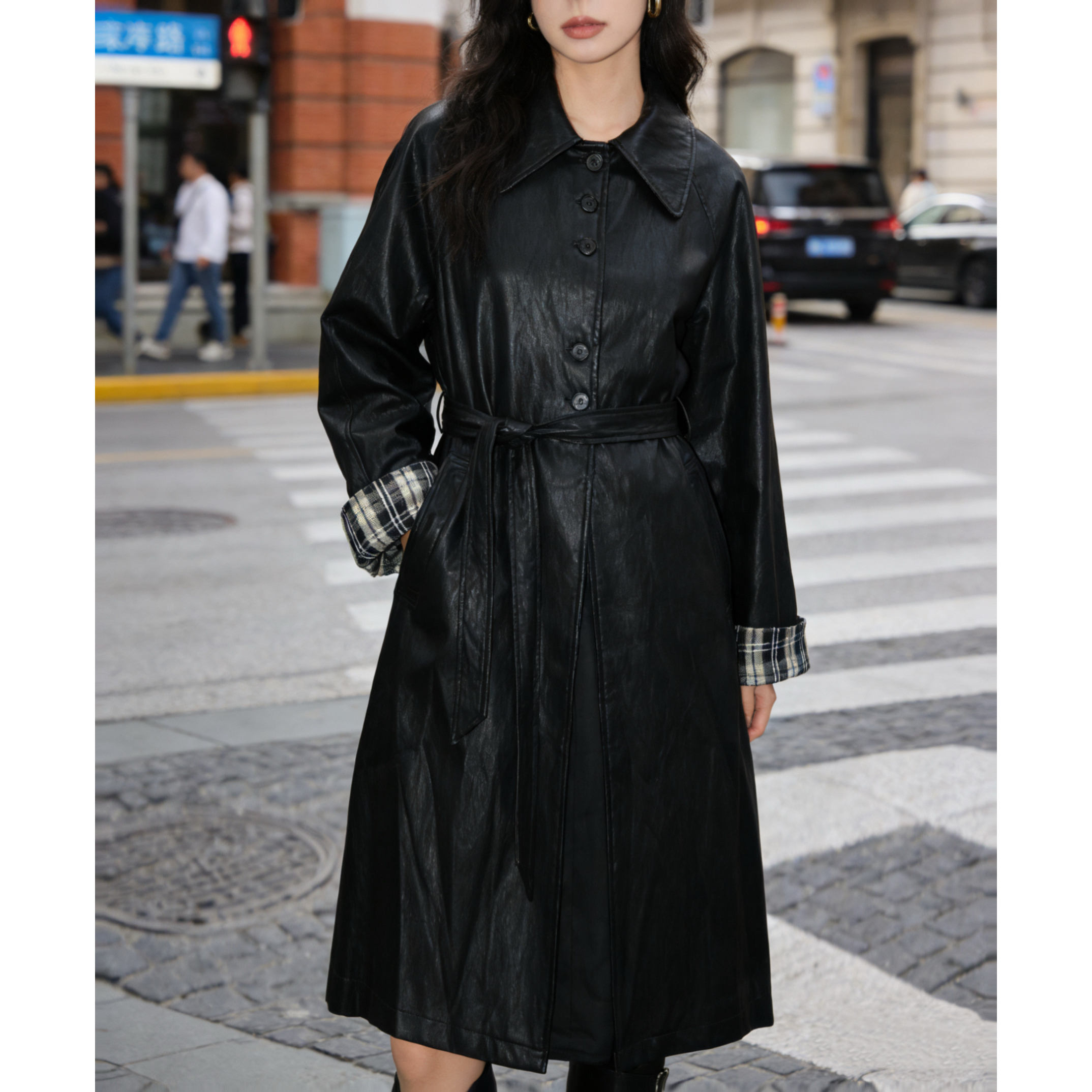 依美言2025秋冬新款韩版女装外套时尚气质显瘦黑色宽松中长款风衣