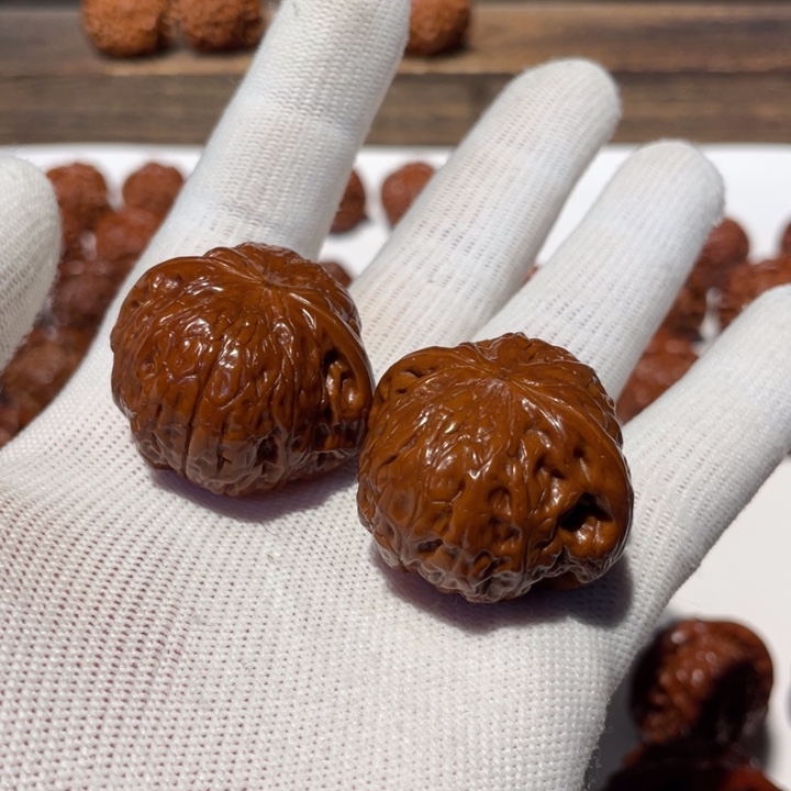 猴头核桃吊坠沧****?铁锤色差150.20.