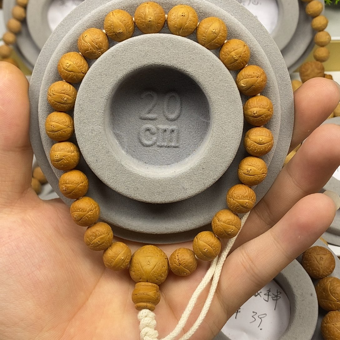 j***欧手串凤眼菩提保尼泊尔保同树11.5mm手串