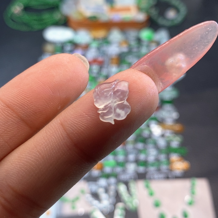 【闪购商品】翡翠挂件未镶嵌仙子