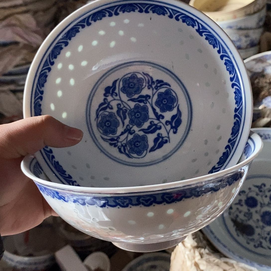 摆件6.5寸青花玲珑瓷碗