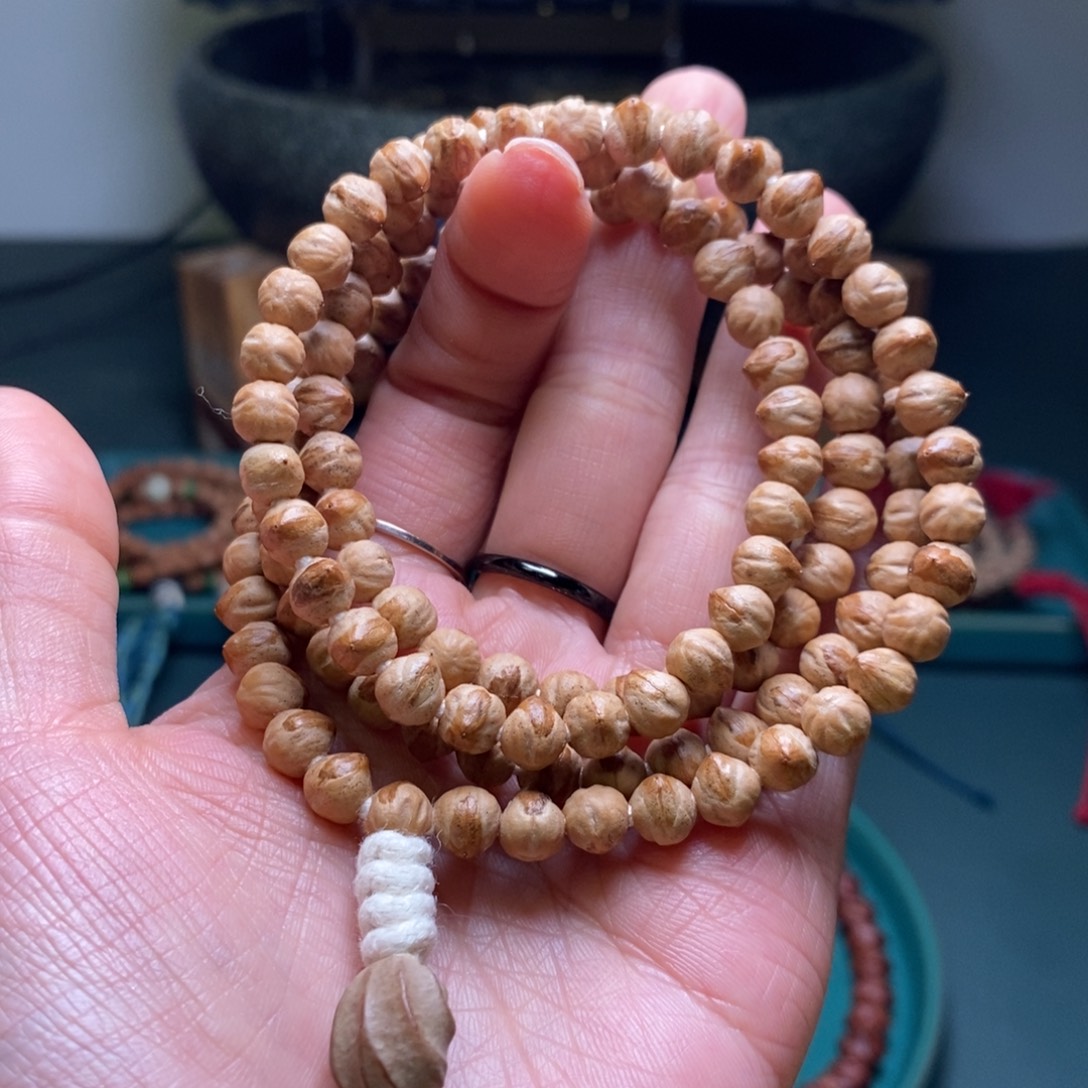 柏香籽/百香籽吊坠478.8小凤眼