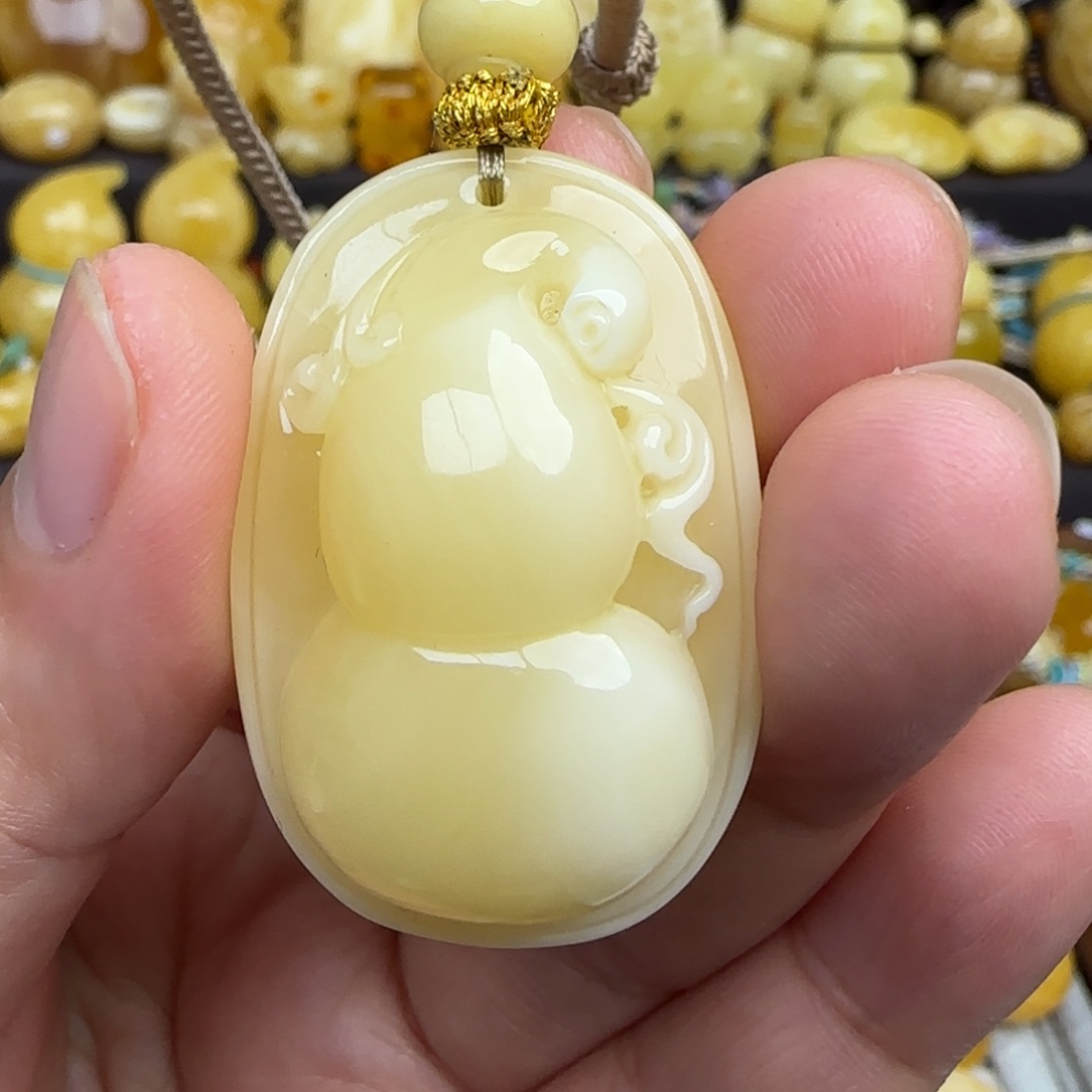 蜜蜡颈饰未镶嵌天然白蜜蜜蜡葫芦吊坠