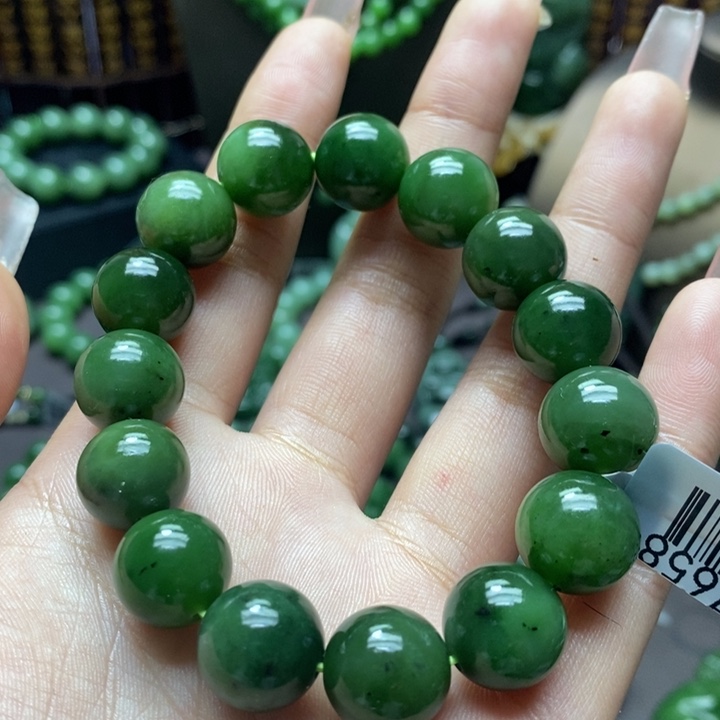 和田玉手串未镶嵌