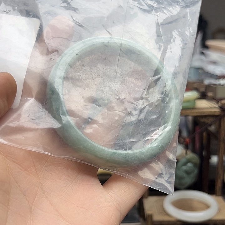 啊***虎颈饰未镶嵌翡翠62