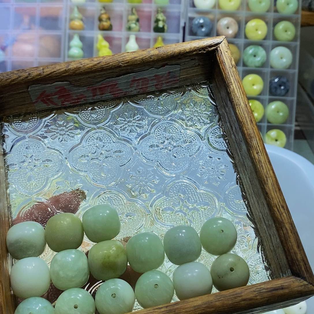 未镶嵌蛇纹石玉其他丁*恒285