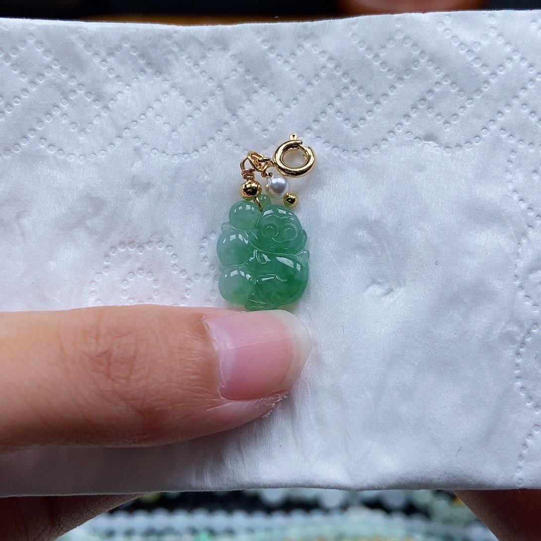 未镶嵌挂件翡翠闪