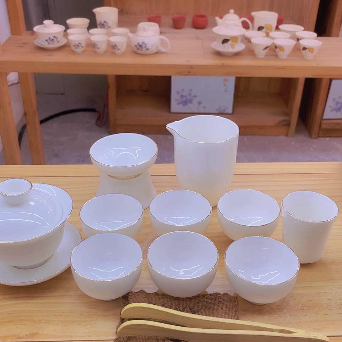 纯白高足88888888888