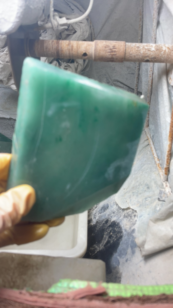 定制独龙玉手镯，不支持七天无理由退货