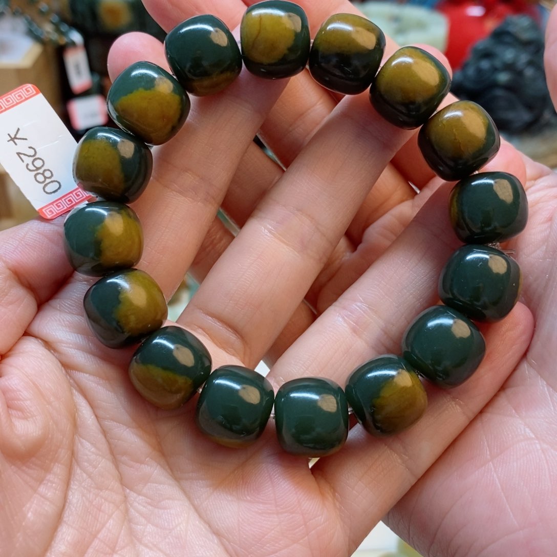 透闪石质玉手串未镶嵌甜***言