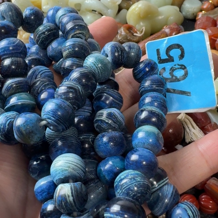 ****平玛瑙/玉髓未镶嵌颈饰