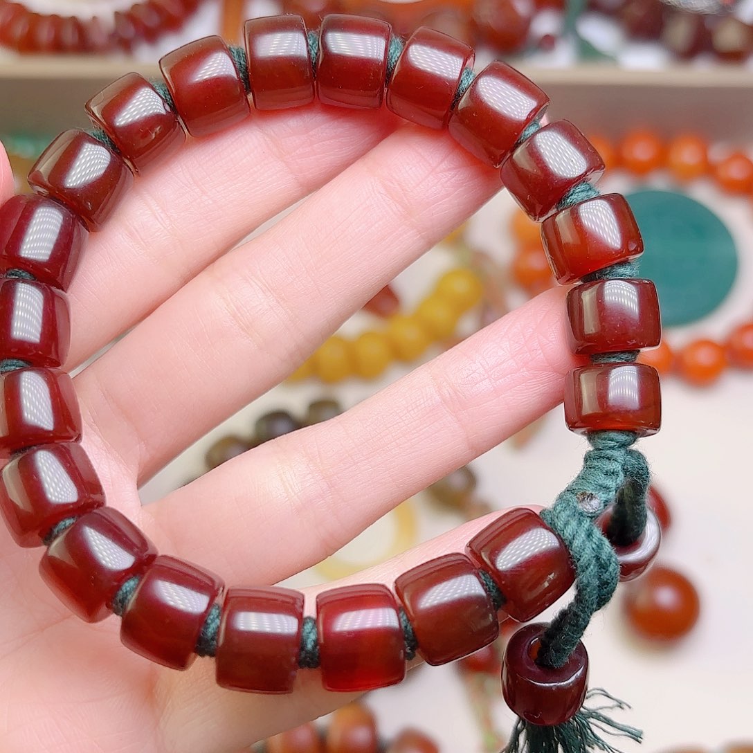 雪***哥玛瑙/玉髓未镶嵌颈饰