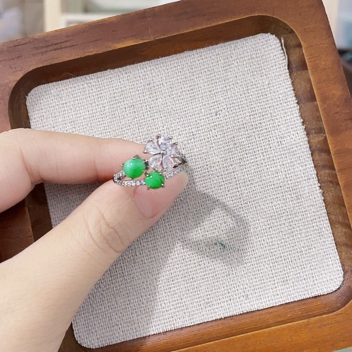 翡翠未镶嵌颈饰天然翡翠Ａ货