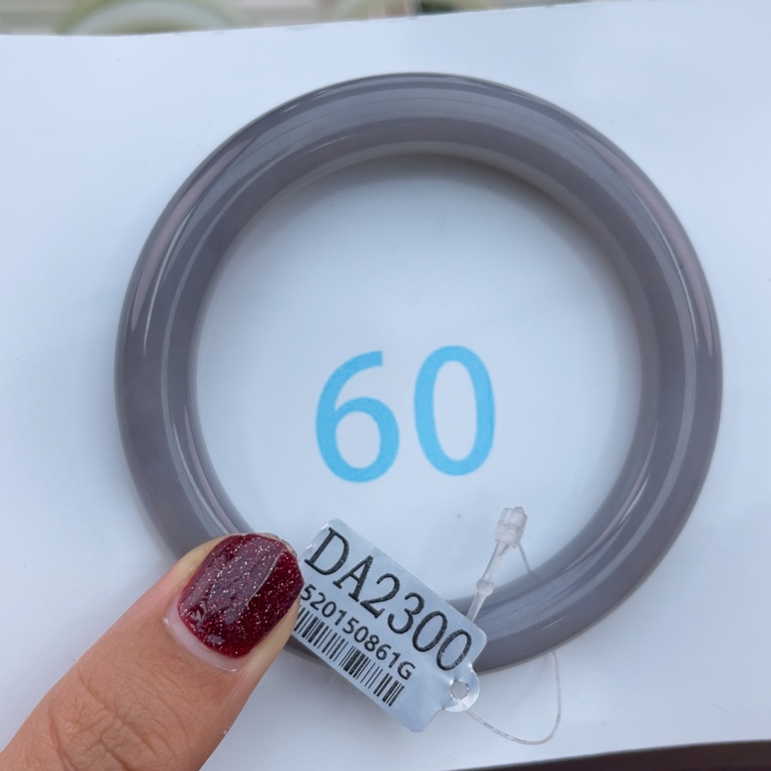 和田玉手镯未镶嵌60+