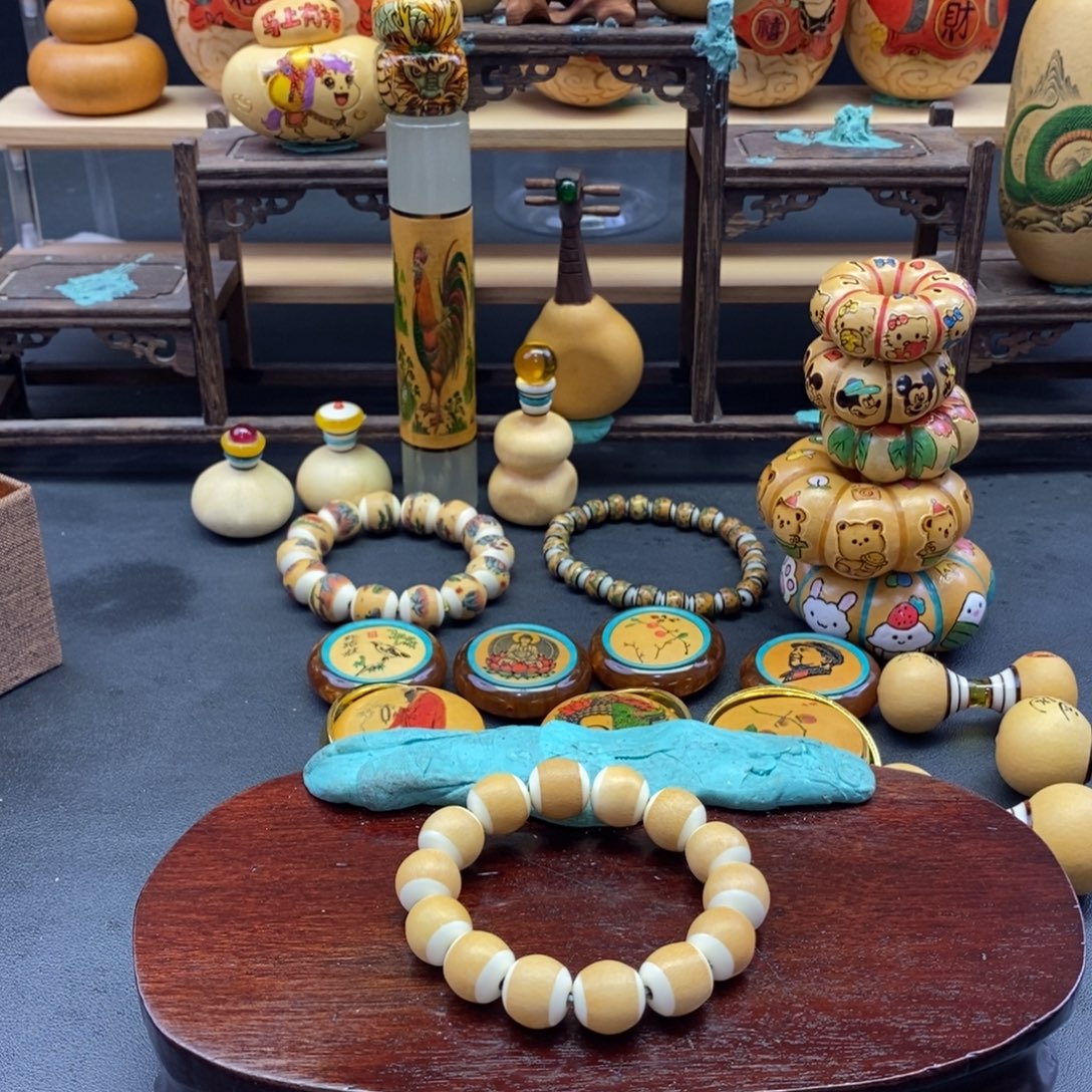 游***梦啦咯啦咯啦5了里咯啦咯啦