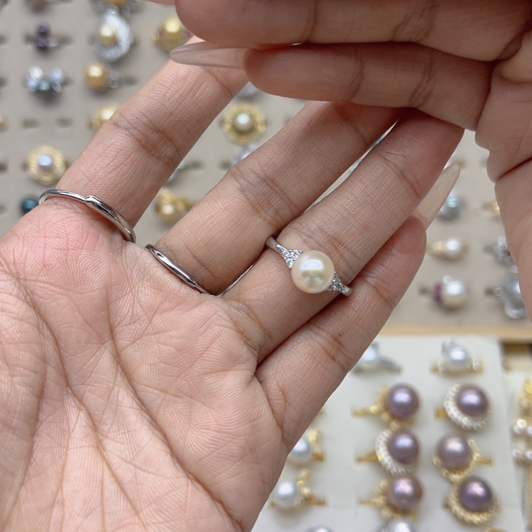 钱***闺淡水珍珠合金戒指