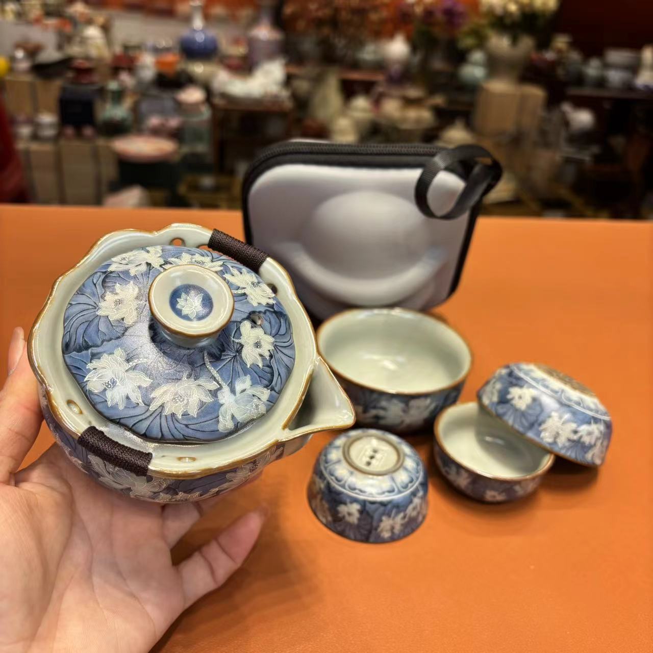 博艺茶具 蓝彩荷花宝瓶壶配4杯旅行快客-021