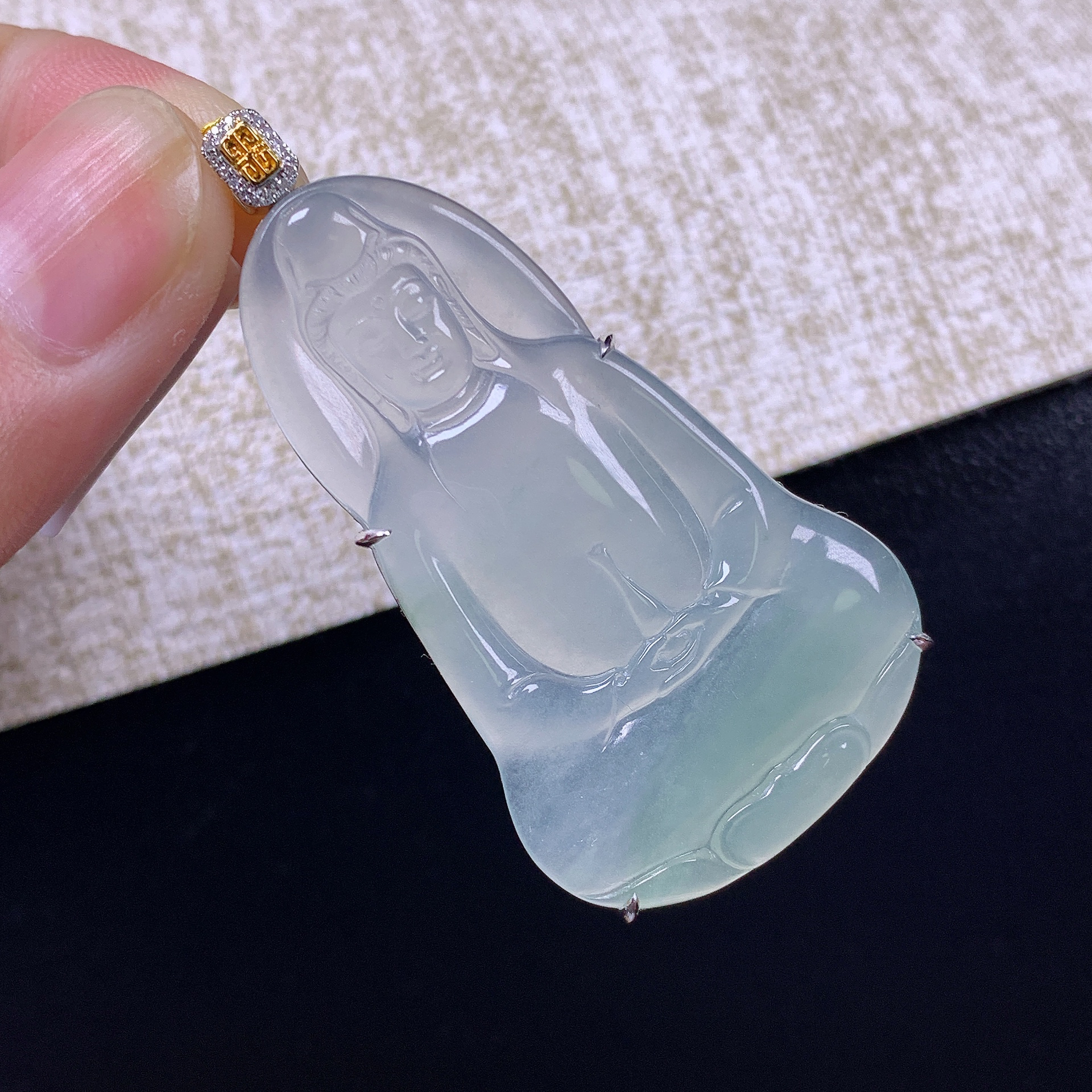 缅甸天然A货翡翠18k金镶嵌冰种素衣观音一刀切吊坠54.1x28.3x6