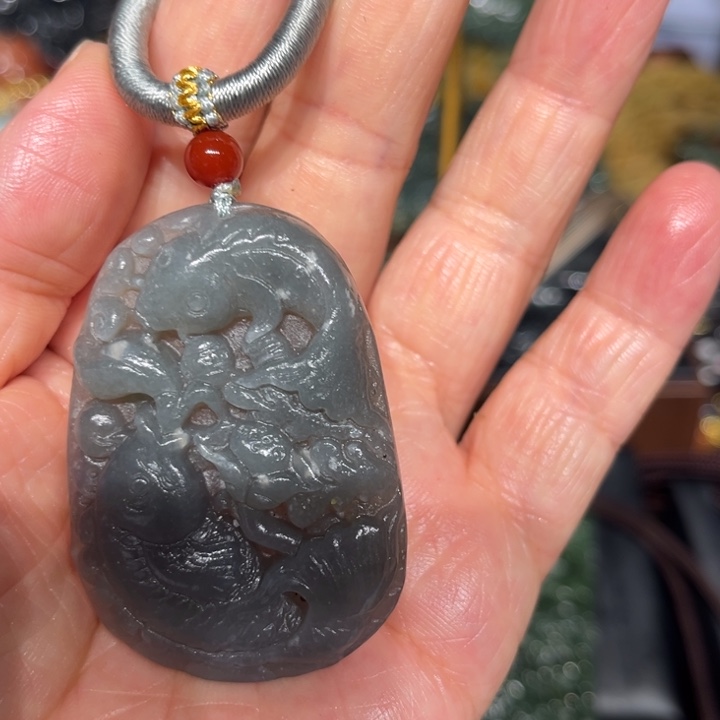 岫玉未镶嵌毛衣链