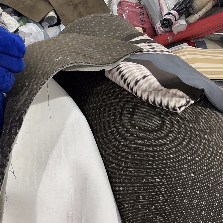 白色剪裁地垫150*200啦啦啦啦