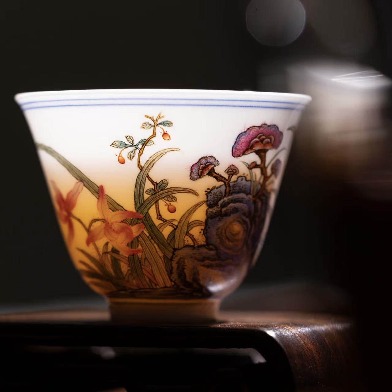 宝蕴阁珐琅彩芝兰并秀铃铛杯主人杯手绘图案陶瓷闻香客杯高档茶器
