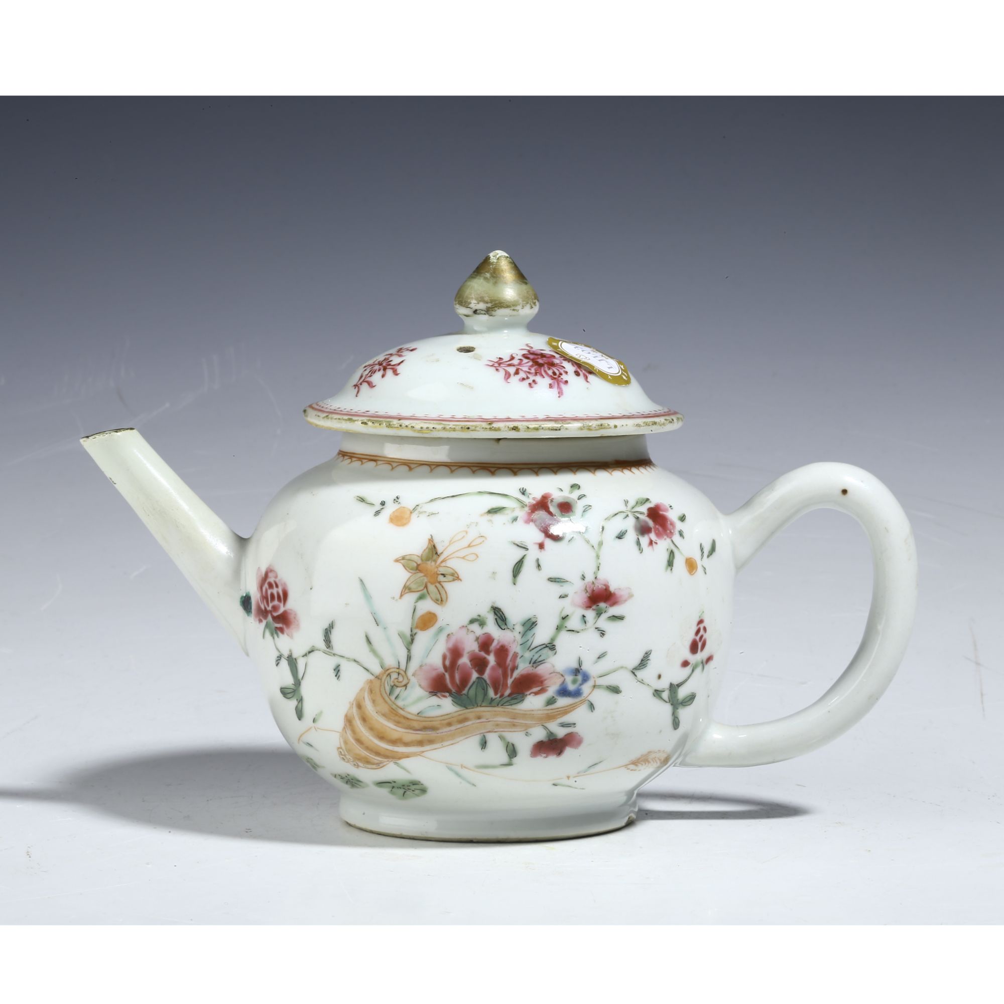 【拍卖-清乾隆】·粉彩花卉纹壶